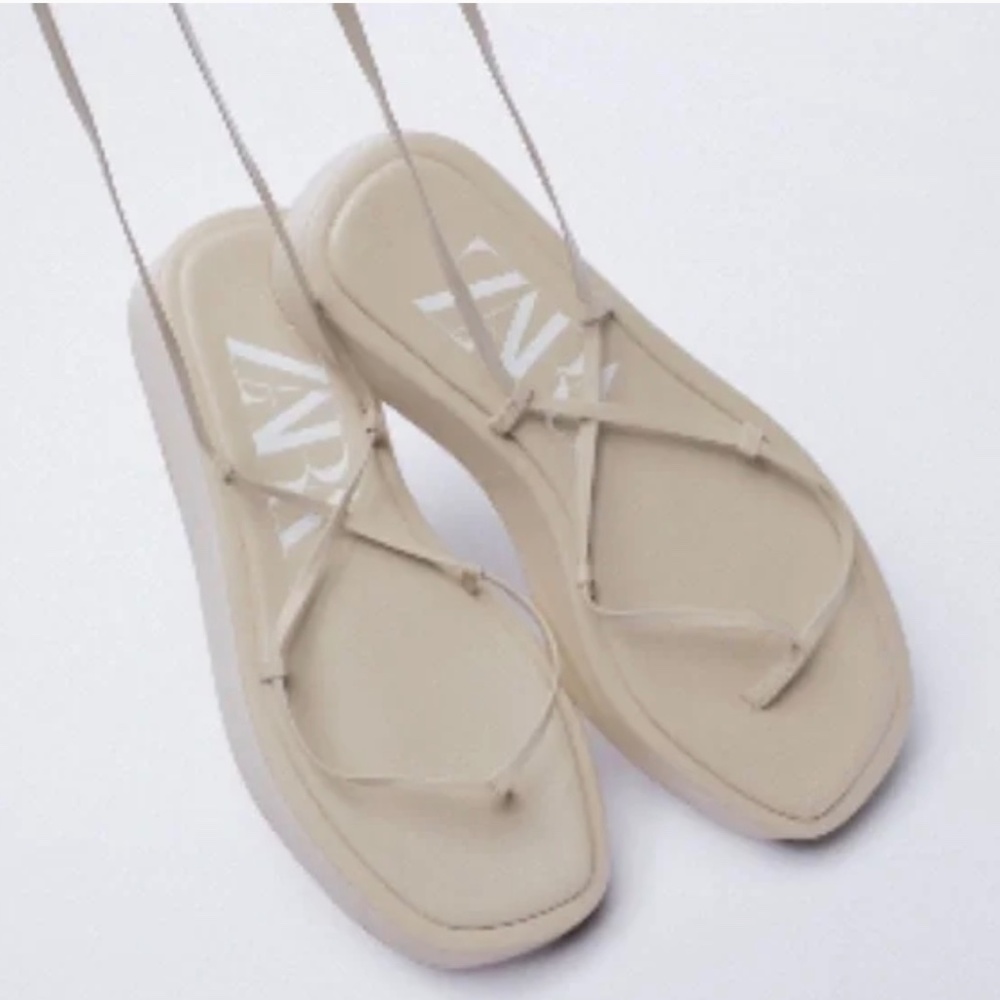 Zara Ankle Wrap Platform Sandals Size 9 NWOT - Picture 2 of 8
